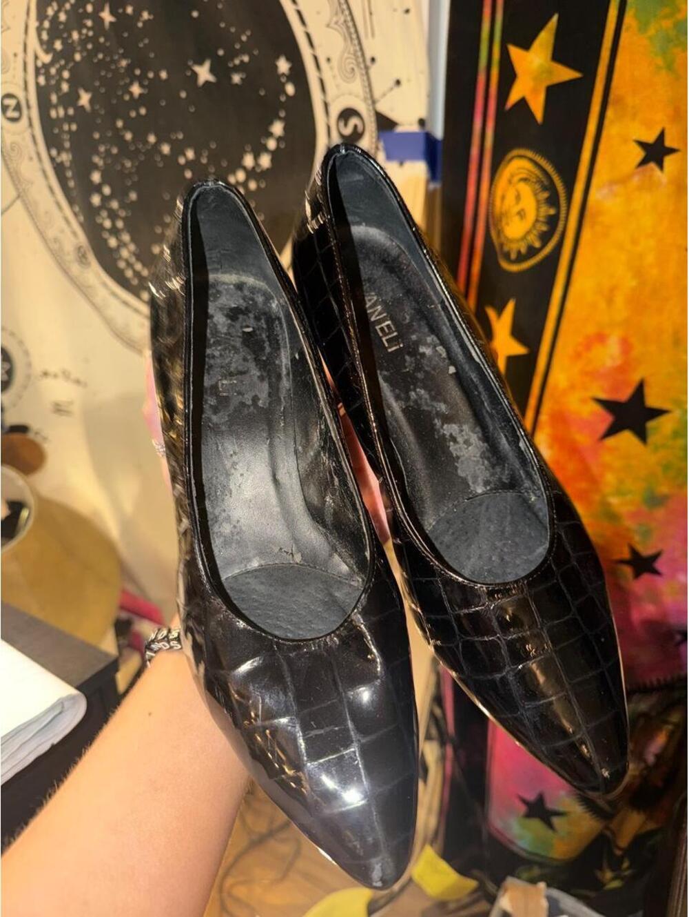VANELi Women's Black Court